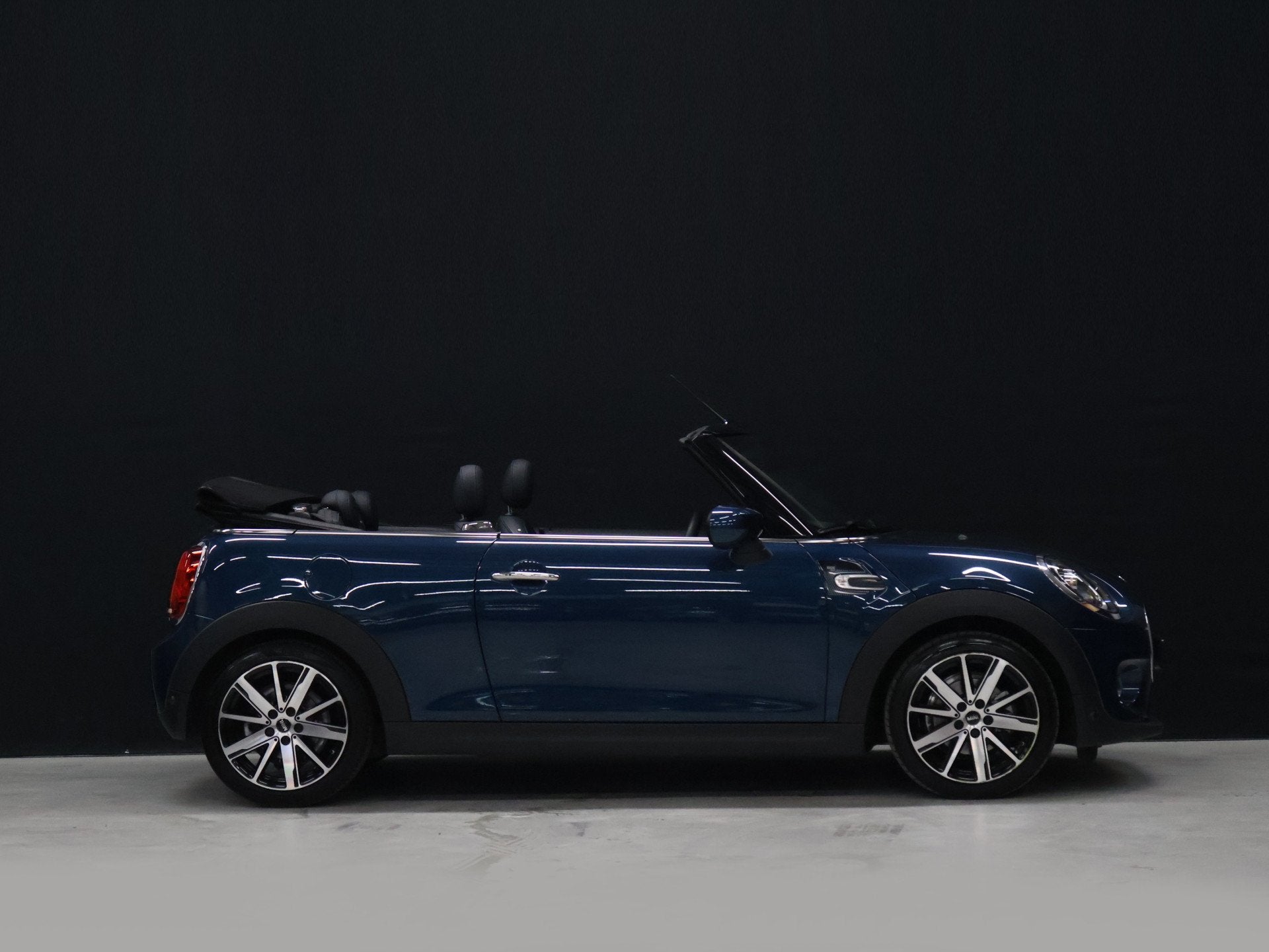 MINI Cabrio