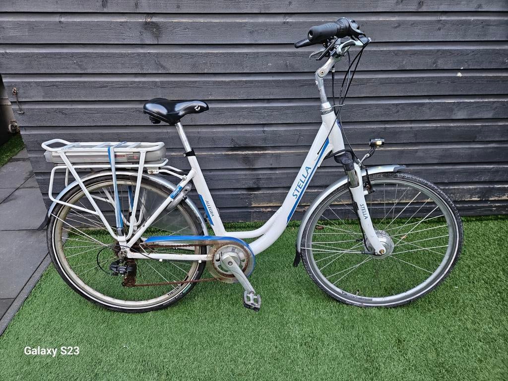 Goede  electrische  stella allegra met 7 versnellingen, 53 tot 56 cm, Ophalen of Verzenden, Zo goed als nieuw, Overige merken