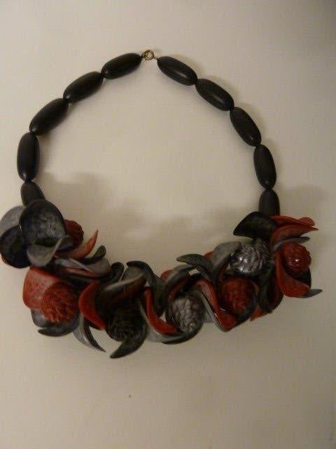 VINTAGE KETTING KUNSTSTOF ZWART ROOD, Ophalen of Verzenden, Zo goed als nieuw, Rood, Kunststof