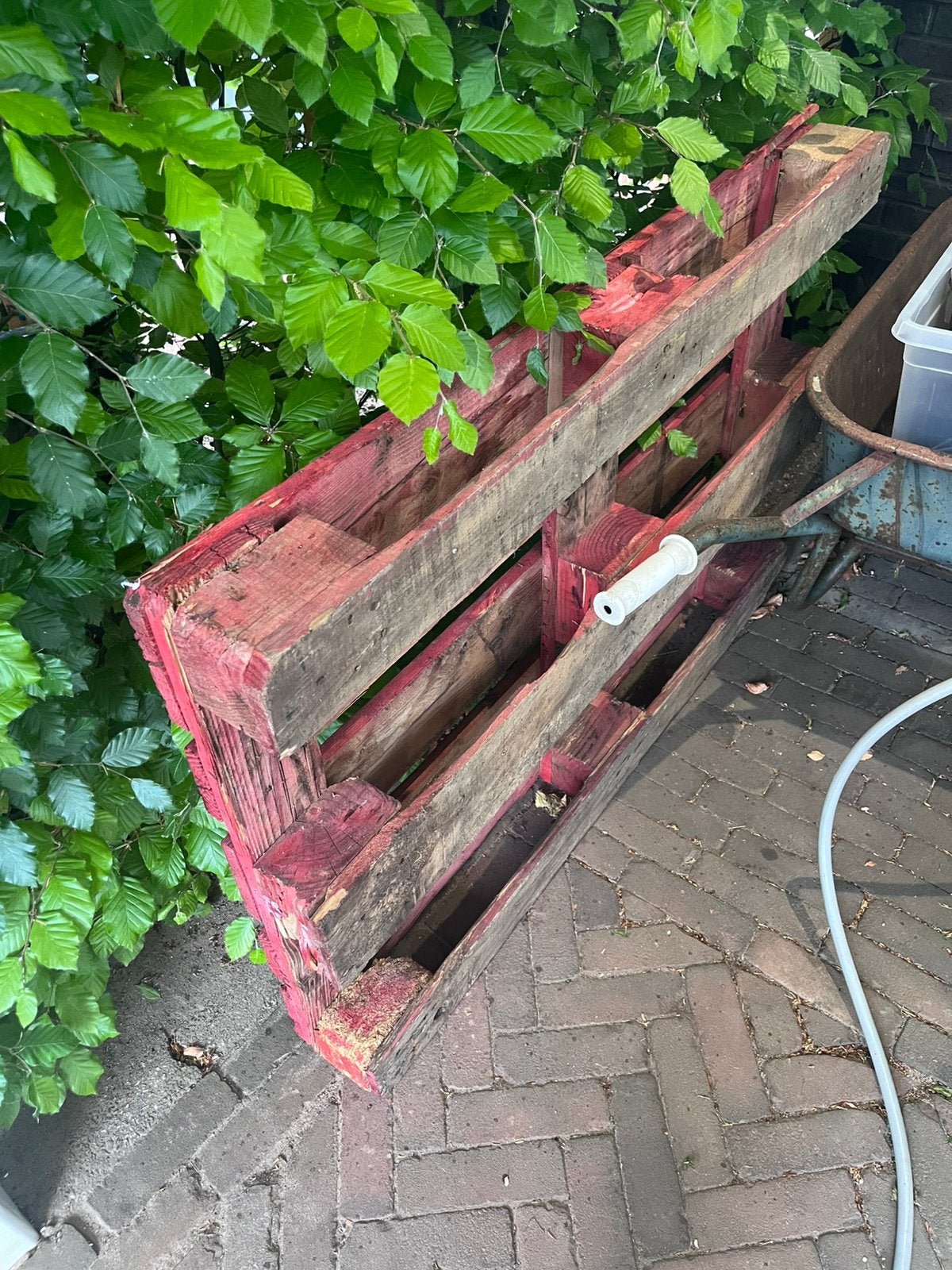 Gratis stevige pallet, Doe-het-zelf en Verbouw, Hout en Planken, Ophalen, Zo goed als nieuw, Minder dan 200 cm, Vuren