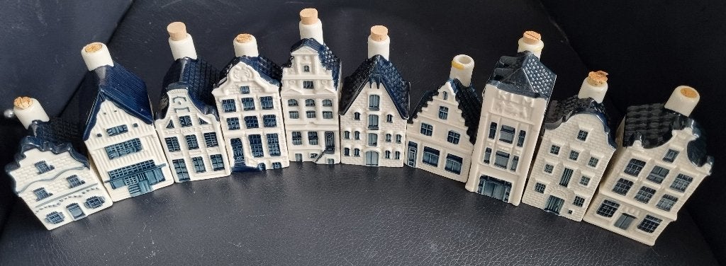 Te koop 10 KLM Huisjes Bols 1-6-13-62-69-70-73-75-79-80 LEEG, Verzamelen, KLM Huisjes, Ophalen of Verzenden, Gebruikt, 61 t/m 80