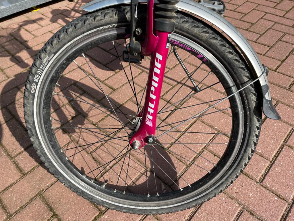 Alpina fiets met mand en bagagedrager, Ophalen of Verzenden, Zo goed als nieuw