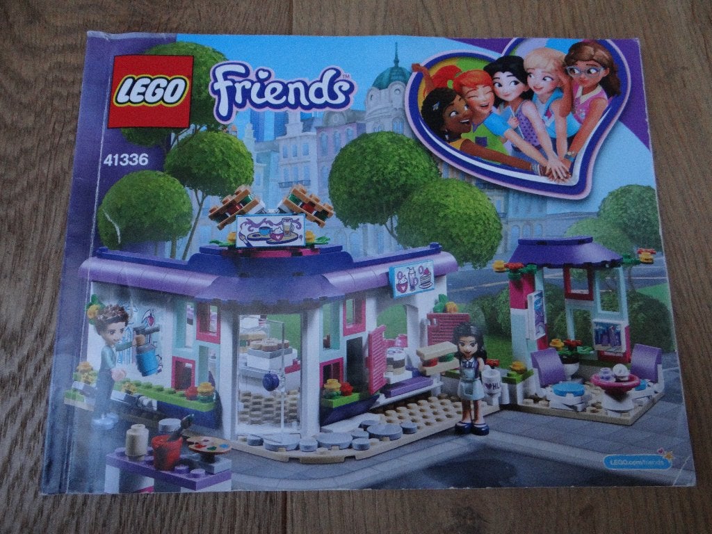 Lego 41336 Friends Emma's Art Café compleet, Lego, Friends, Ophalen of Verzenden, Zo goed als nieuw