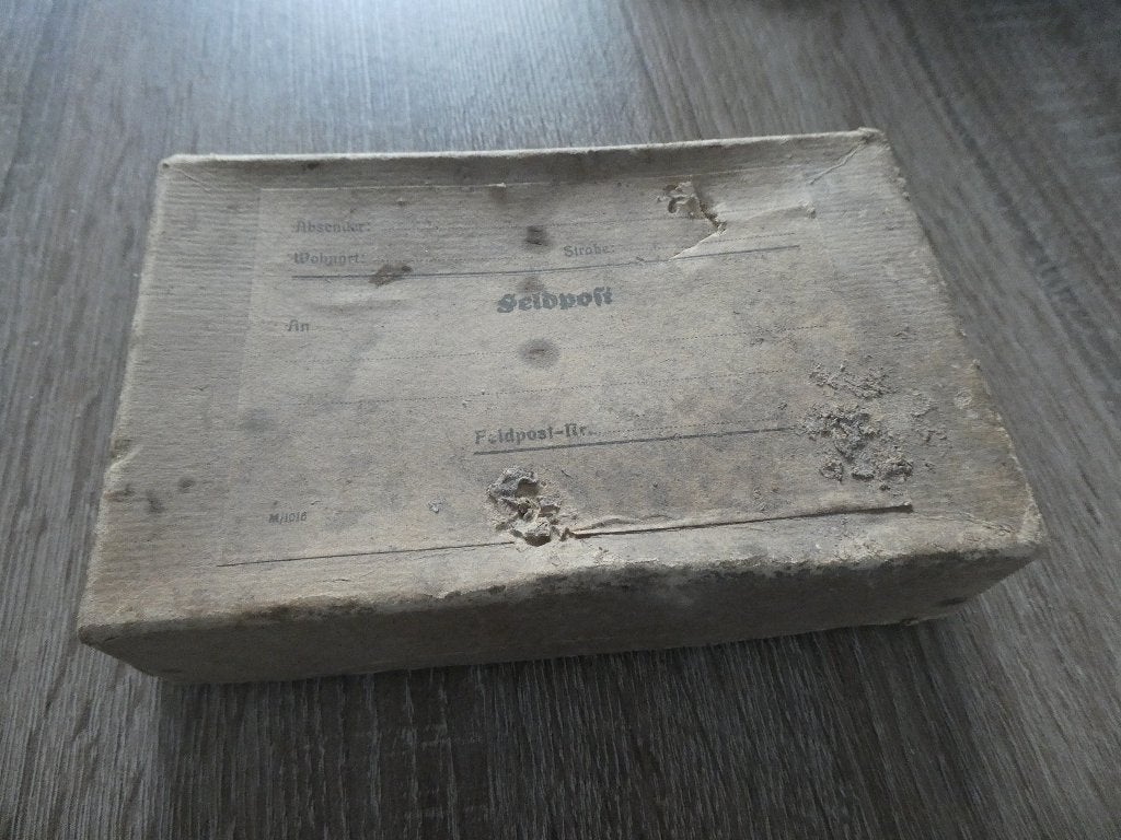 Feldpost doosje, Verzamelen, Ophalen of Verzenden, Landmacht, Duitsland, Kleding of Schoenen