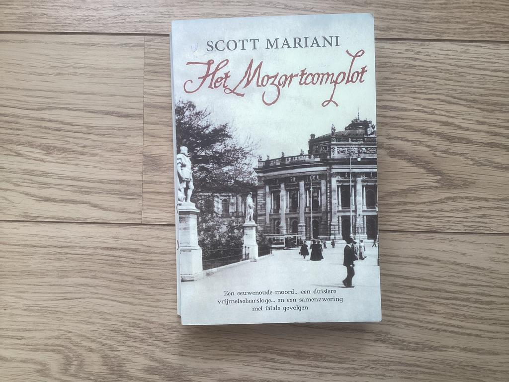 Het Mozart Complot - Scott Mariani, Ophalen of Verzenden, Zo goed als nieuw