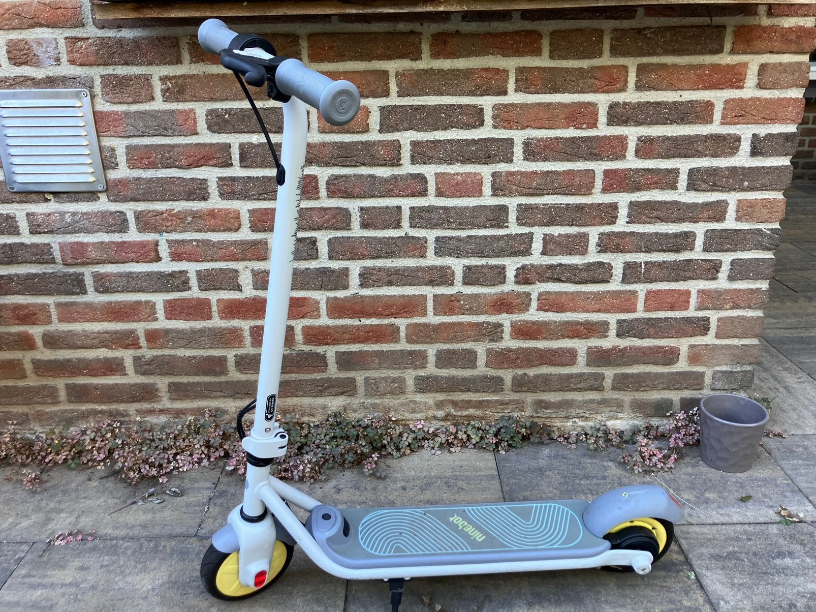 E-step Ninebot eKickscooter ZING C8, Ophalen of Verzenden, Gebruikt, Elektrische step (E-scooter)