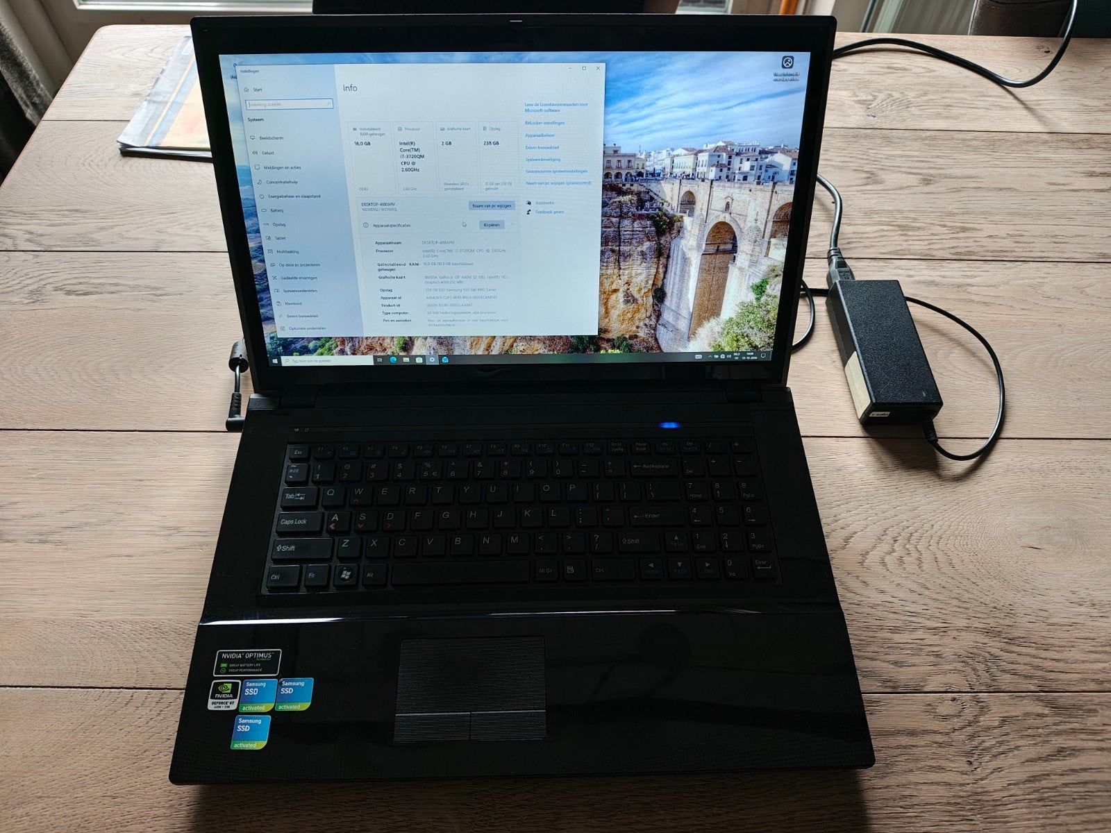 Nette BTO 17.3 inch Windows 10 laptop met CD/DVD writer, Computers en Software, Gebruikt, 2 tot 3 Ghz, Intel(R) Core(TM) i7-3720QM CPU