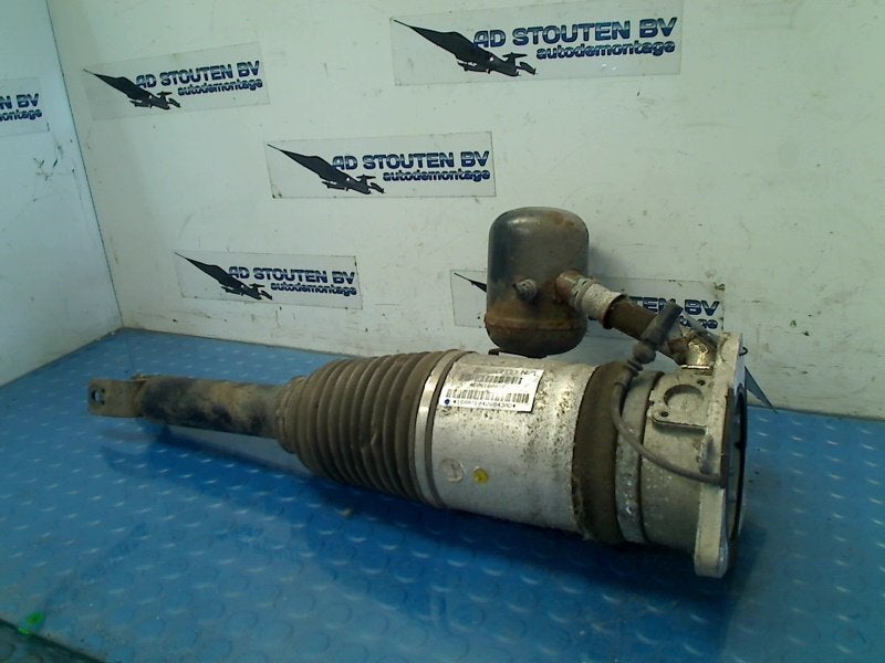 Schokbreker Links Achter Audi A8 (D3) 2004 4E0616001E, Gebruikt, Auto-Union-Straße  1, Ingolstadt 85057, , Duitsland, Info@audi.de