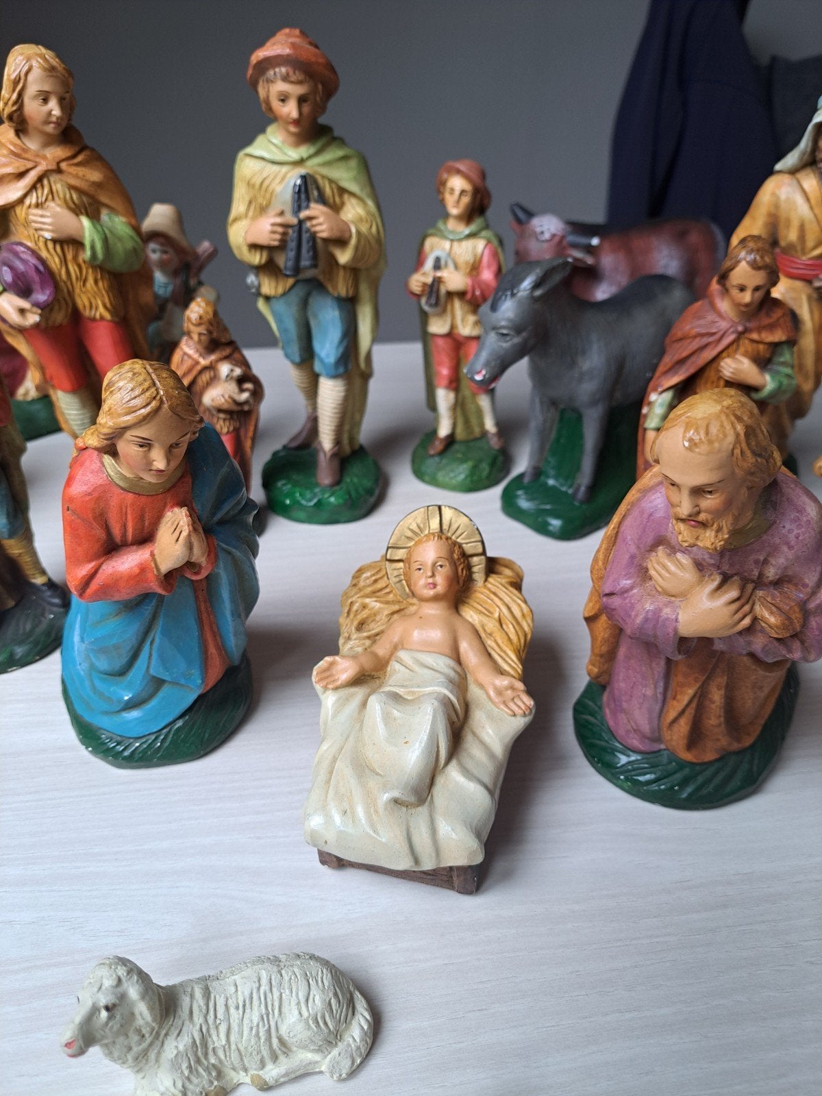 Grote Kerststal Beeldjes Set - Compleet en Handgeschilderd, Ophalen of Verzenden, Zo goed als nieuw