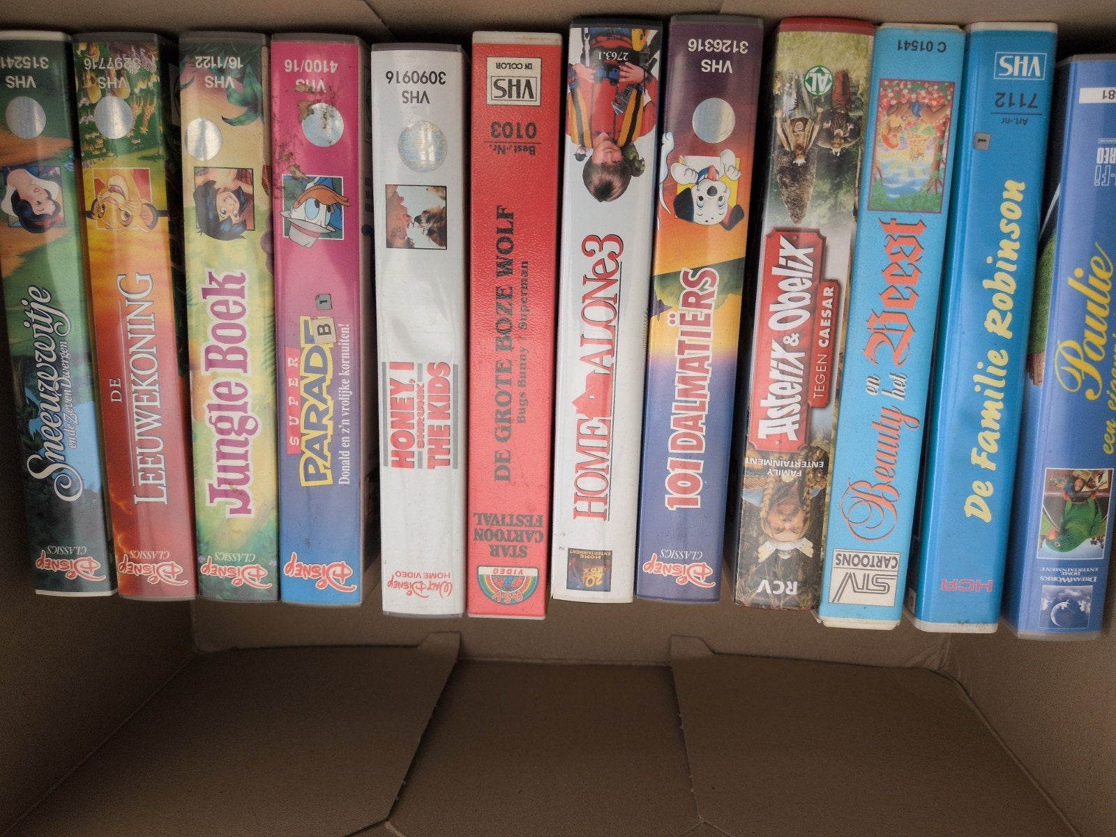 Grote collectie VHS-banden.kinderfilms, Gebruikt, Alle leeftijden, Kinderfilm, VHS