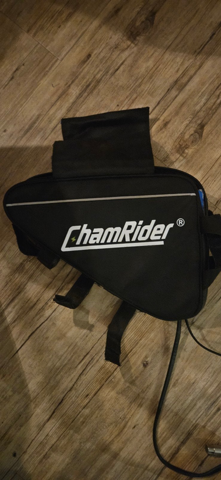 ChamRider fietsaccu met tas en lader, Gebruikt
