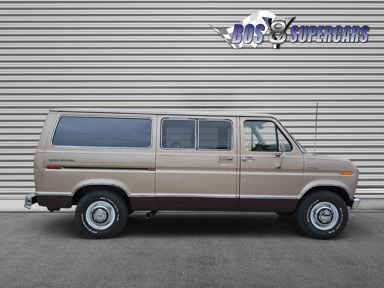 Ford E-250 XL CLUBWAGON (bj 1981, automaat), foto 4