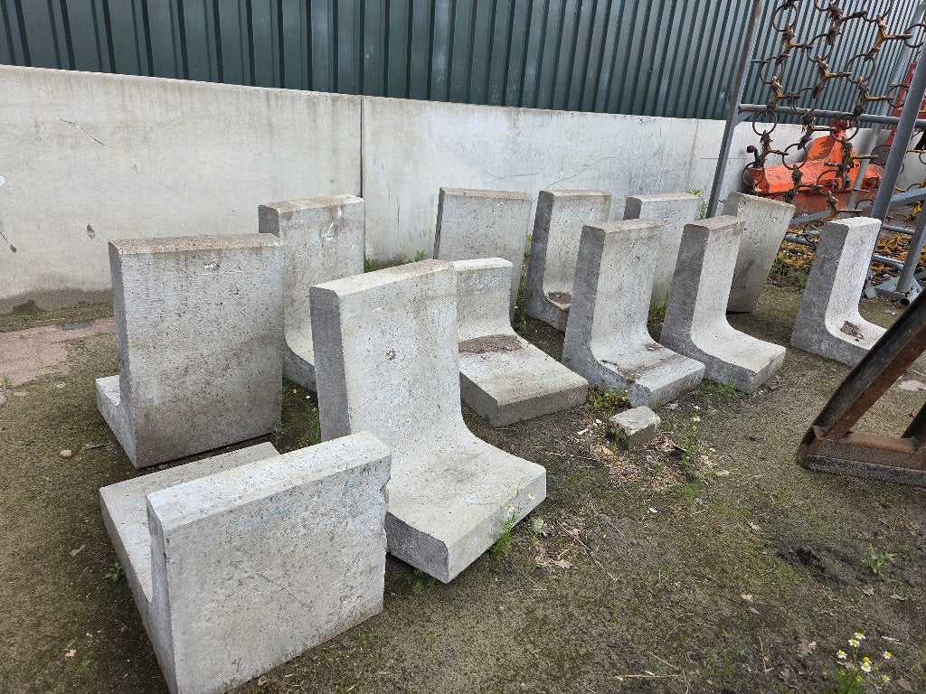 L-element keerwand, Zakelijke goederen, Overige Zakelijke goederen, Ophalen