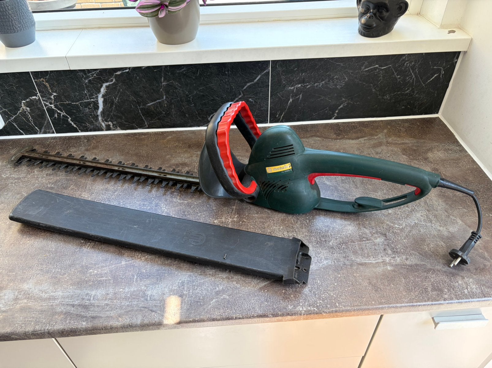 Metabo electrische heggenschaar 59cm, Tuin en Terras, Ophalen, Zo goed als nieuw, Elektrisch