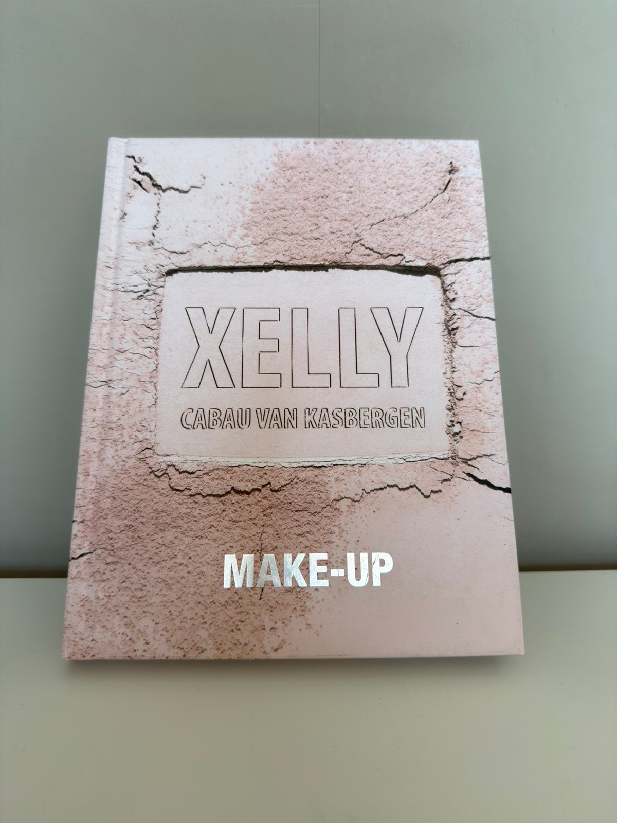 Xelly Cabau van Kasbergen - Make-up, Ophalen, Xelly Cabau van Kasbergen, Zo goed als nieuw, Mode algemeen