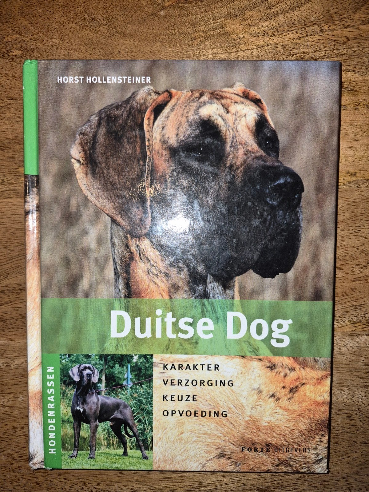 Duitse Dog Boek - Horst Hollensteiner, Boeken, Dieren en Huisdieren, Zo goed als nieuw, Honden, Ophalen of Verzenden
