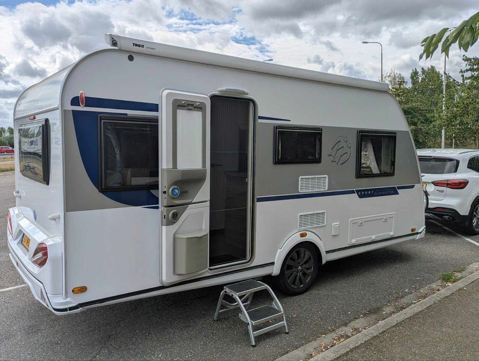 Knaus Sport 460 EU bj sept 21 Mover, Thule 6300, Auto steady, Caravans en Kamperen, Caravans, Mover, Treinzit, Particulier, Knaus