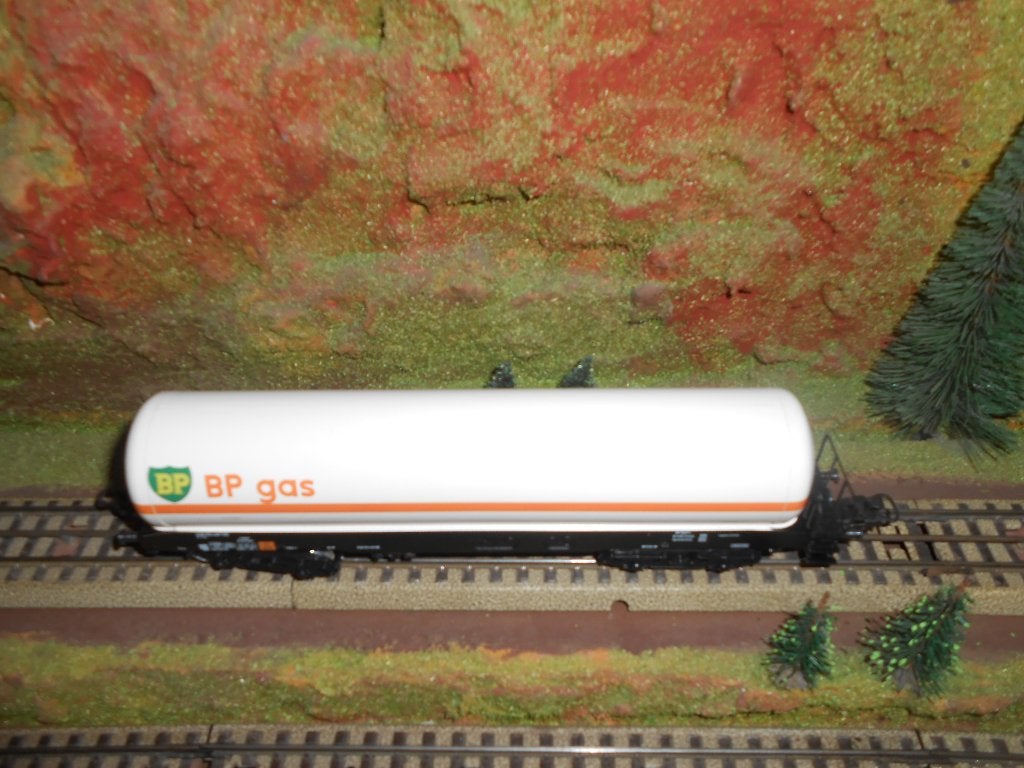 Märklin 4748, de bekende BP gas, hoge druk ketelwagon, Wisselstroom, Ophalen of Verzenden, Märklin, Nieuw