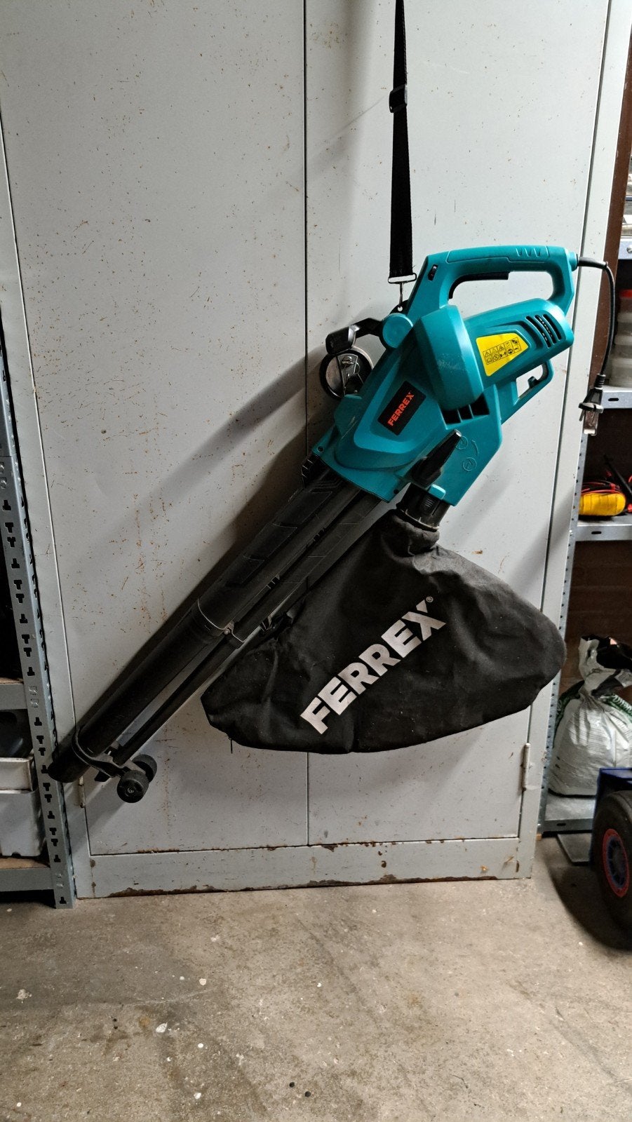 Ferrex Bladblazer/Bladzuiger met Versnipperfunctie, Gebruikt, Met opvangzak, Ferrex, Handgedragen