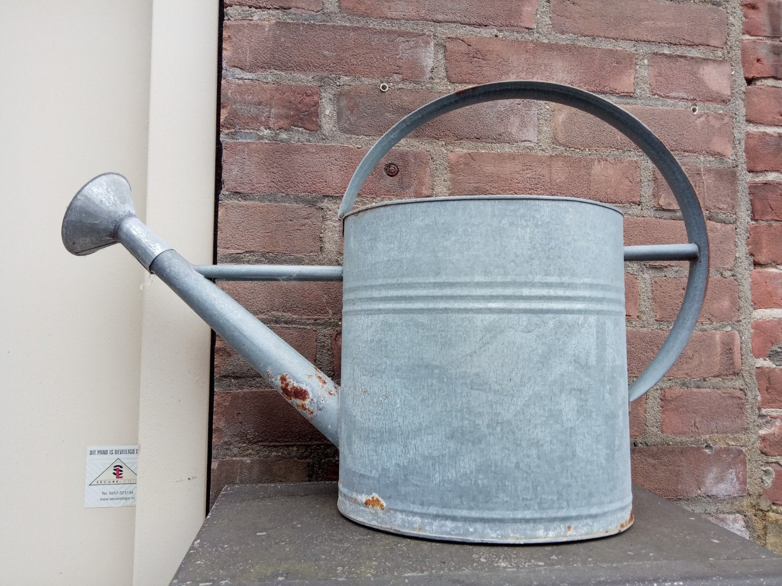 Zinken gieter ouderwetse look, Tuin en Terras, Gieters, Ophalen of Verzenden, Gebruikt, Overige materialen