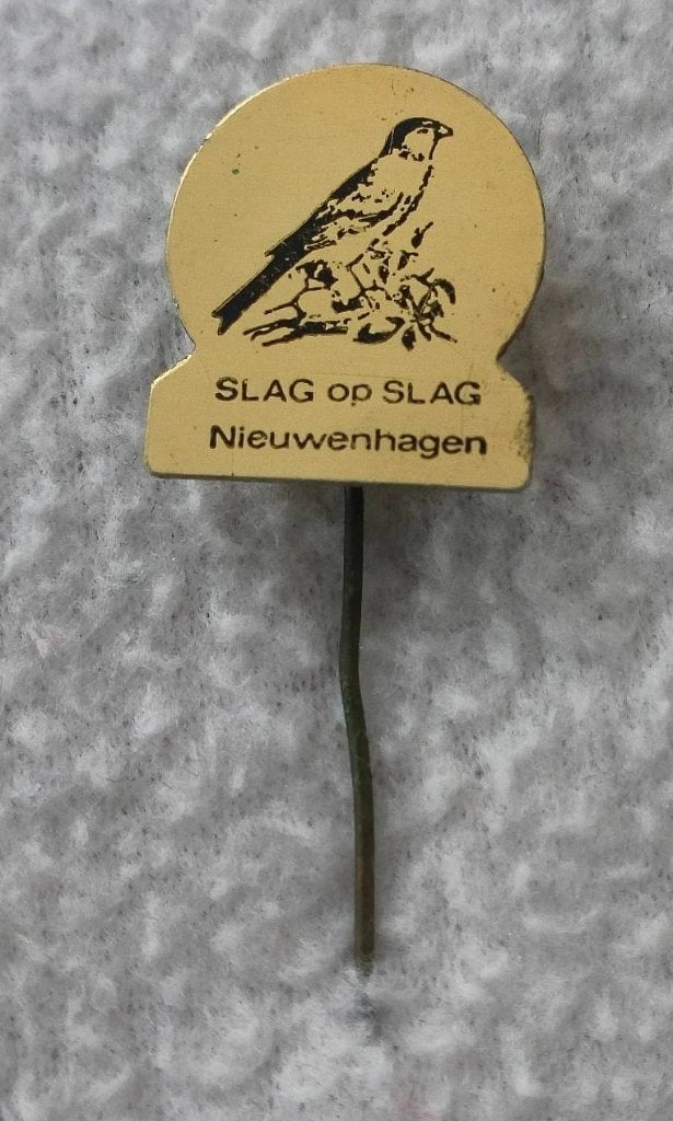 Speldje Slag op Slag Nieuwenhagen, Ophalen of Verzenden, Zo goed als nieuw, Overige onderwerpen, Speldje of Pin