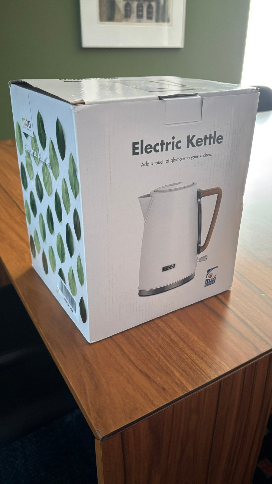 Waterkoker, MOA, model EK1 wit design, nieuw!, 1 tot 2 liter, Ophalen, Nieuw