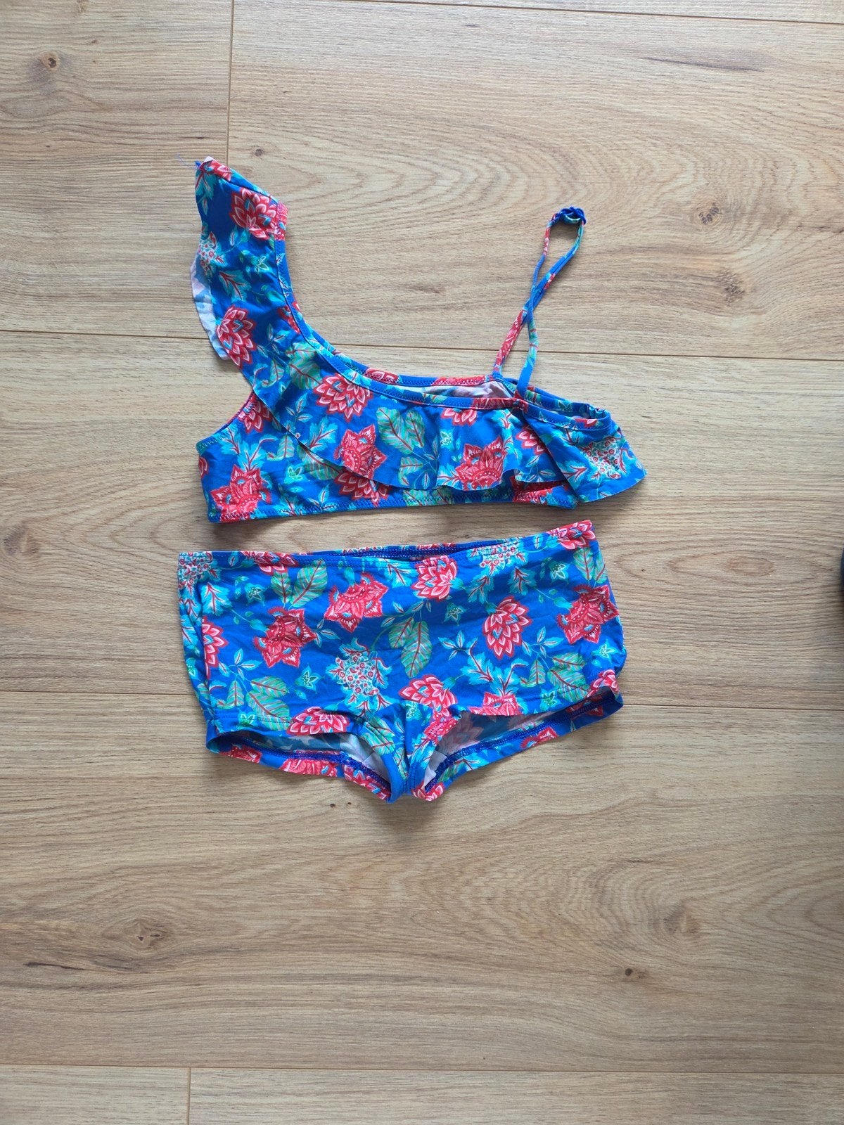 Bikini Calzedonia, maat 10, Bikiniset, Meisje, Ophalen of Verzenden, Zo goed als nieuw