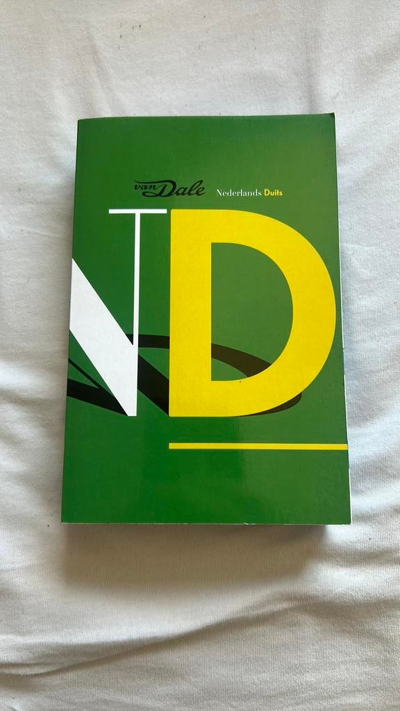 Van Dale Pocketwoordenboek Nederlands-Duits, Boeken, Woordenboeken, Duits, Ophalen of Verzenden, Zo goed als nieuw, Van Dale