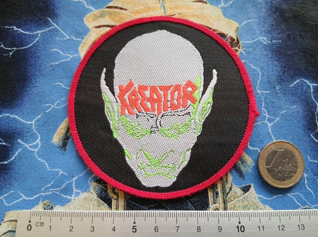 Kreator  vintage 1990 behind the mirror patch k6 metal, Verzenden, Zo goed als nieuw, Foto of Kaart