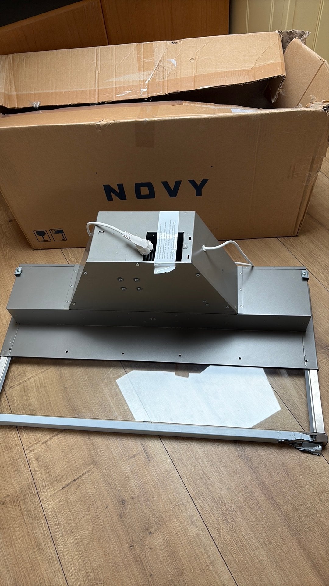 NOVY 691, Ophalen, Motor, Zo goed als nieuw, Vlakschermkap