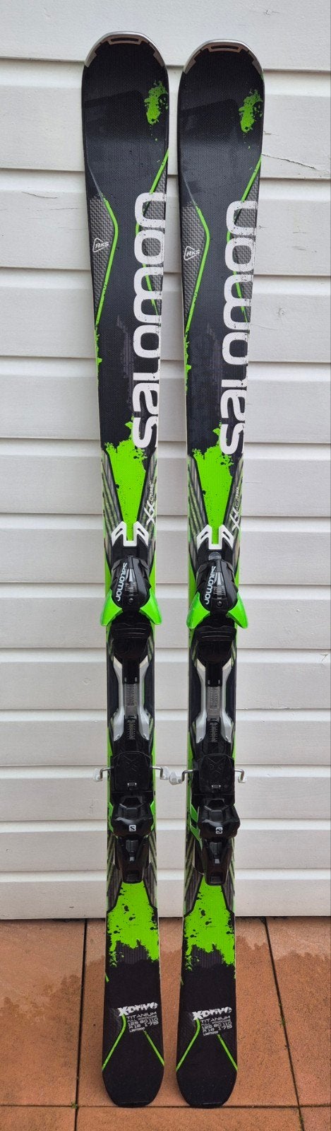Ski's Salomon 175 cm, Sport en Fitness, Skiën en Langlaufen, 160 tot 180 cm, Zo goed als nieuw, Carve, Skiën