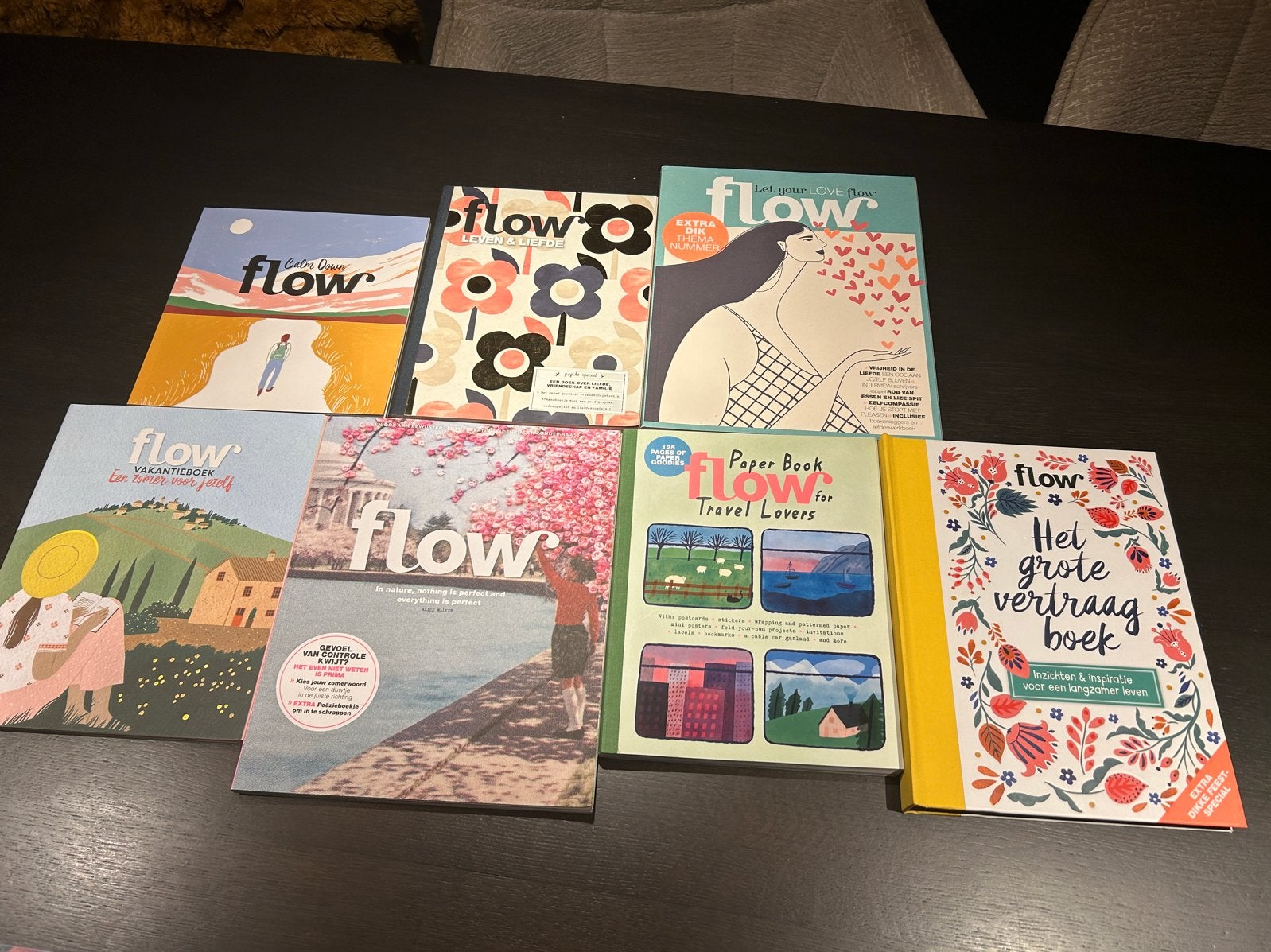 Flow boeken en vakantieboek - set van 7, Ophalen of Verzenden, Zo goed als nieuw, Nederland