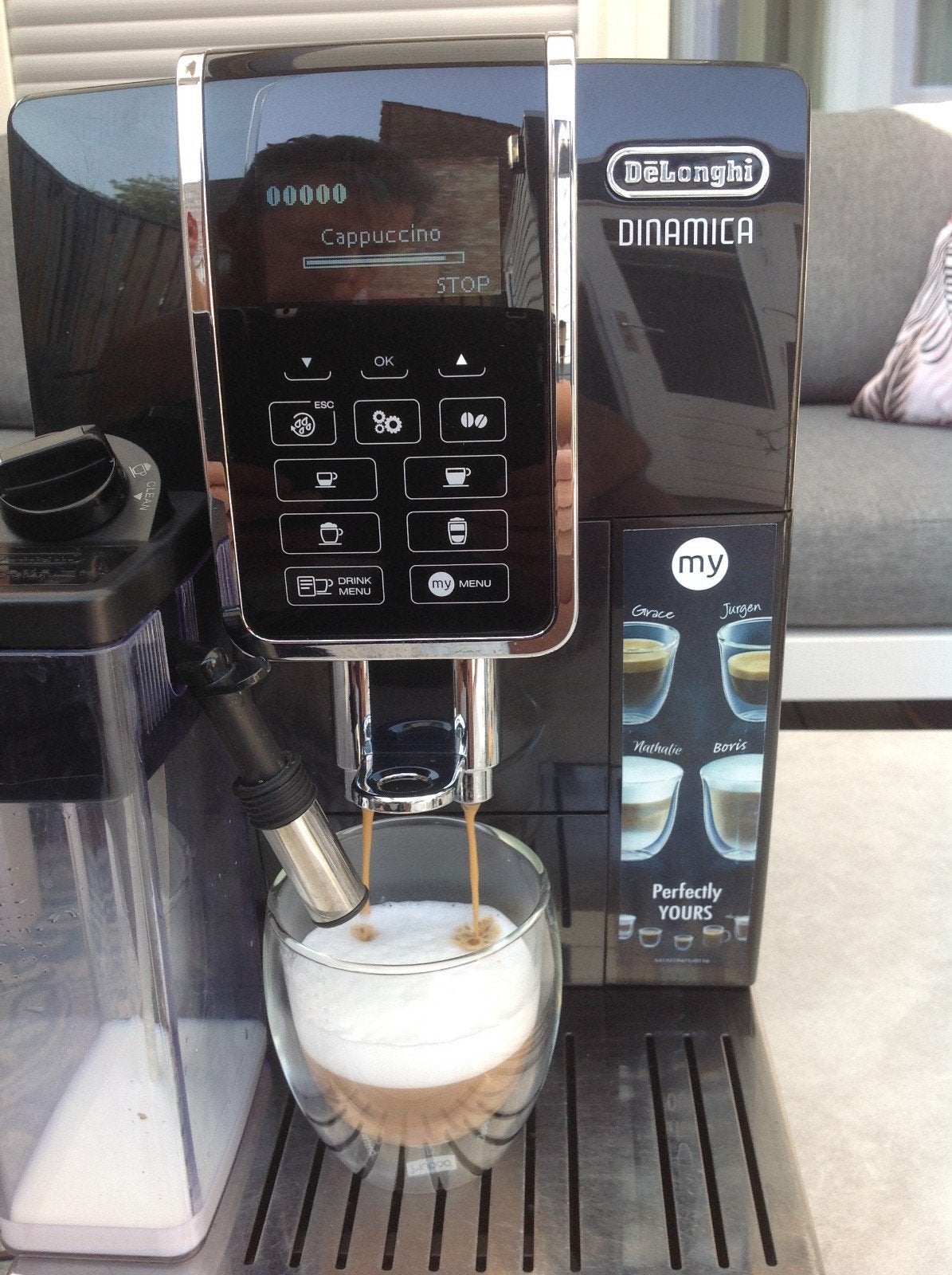 Reparatie of Onderhoud nodig voor Jura of DeLonghi?, Witgoed en Apparatuur, Koffiezetapparaten, 10 kopjes of meer, Koffiemachine