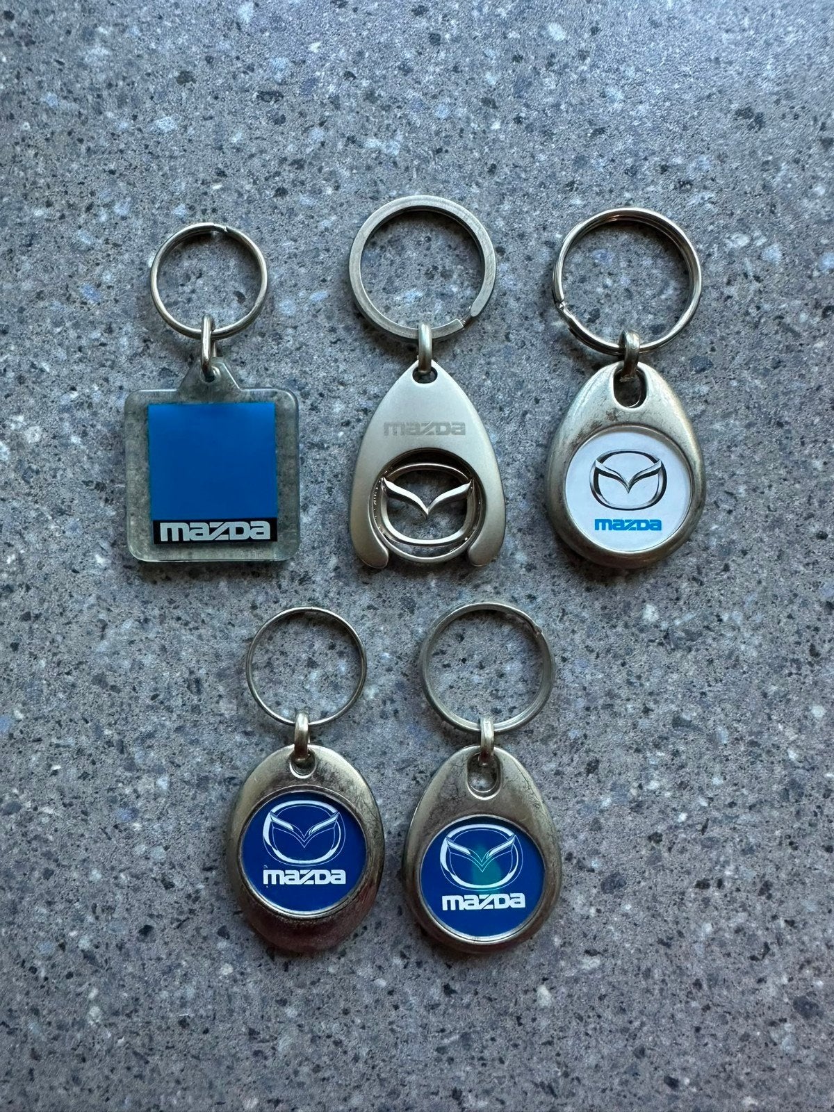 5x Mazda sleutelhangers, Ophalen of Verzenden, Gebruikt, Merk