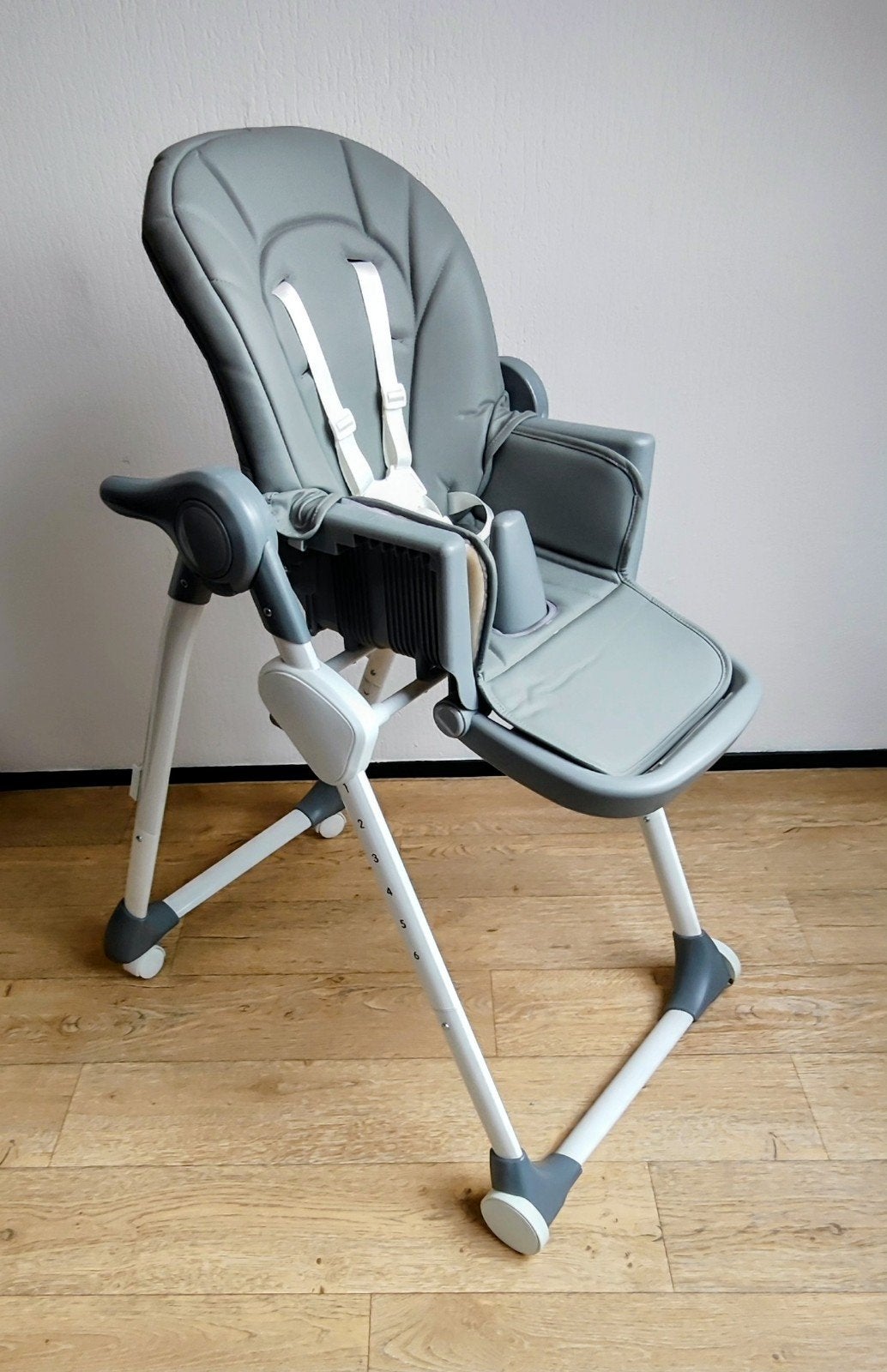 Safety1st (meegroei) eetstoel "Looky", Kinderen en Baby's, Ophalen, Zo goed als nieuw, Stoel(en)