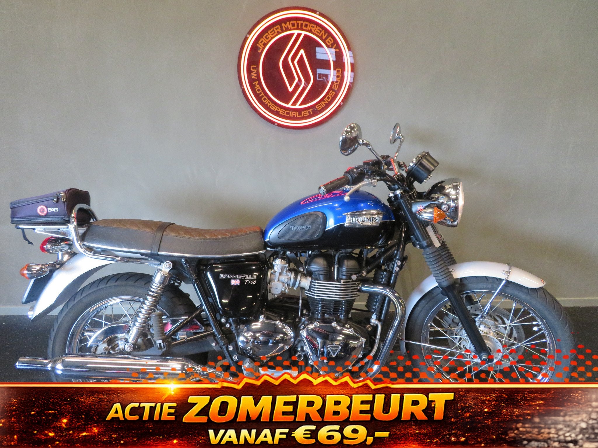 Triumph BONNEVILLE T100 SUPERFRAAI! (bj 2014), Motoren, Motoren | Triumph, 744 cc, Bedrijf, Naked bike