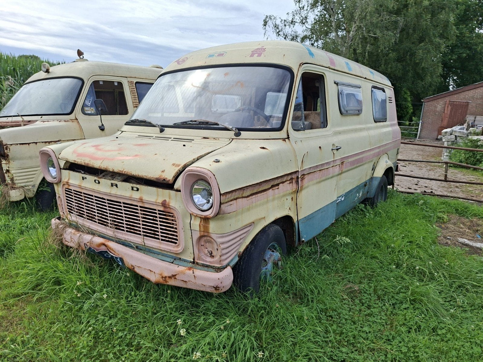 Ford Transit Mk1 met het blauwe kenteken DS-18-23., Ophalen