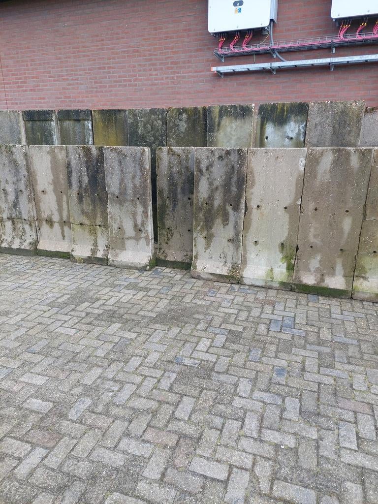 Gebruikte betonnen L steunen te koop, Tuin en Terras, Ophalen, Overige materialen, 6 meter of meer, 1 tot 2 meter