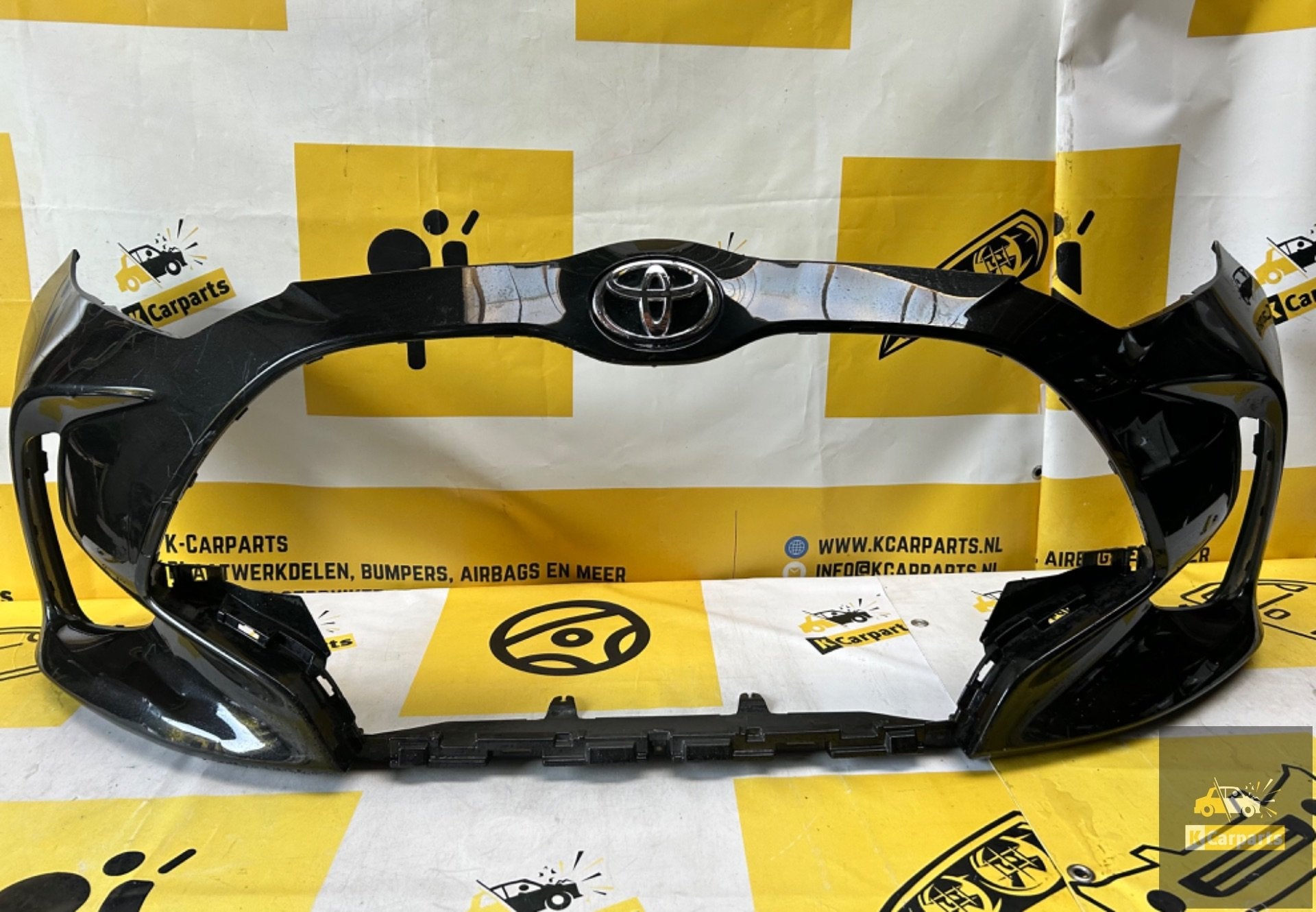 Bumper Toyota Yaris Voorbumper 52119-K0050 2019-Heden, Info@fabrikant.eu, Ophalen of Verzenden, Toyota, Bumper