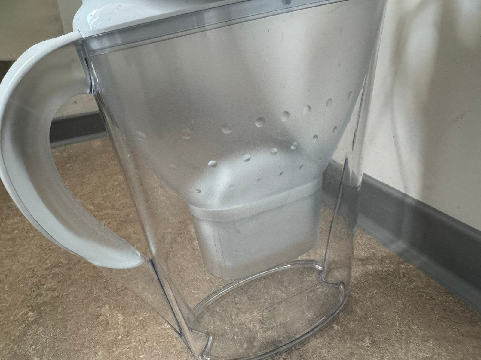 BRITA waterfilterkan Marella, Ophalen of Verzenden, Zo goed als nieuw