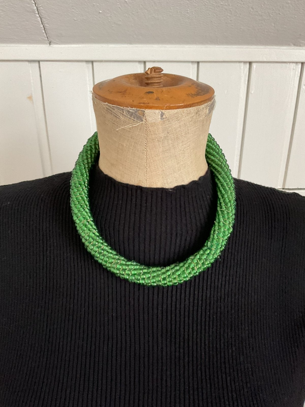 Ketting uit de wereldwinkel, Ophalen of Verzenden, Zo goed als nieuw, Overige materialen