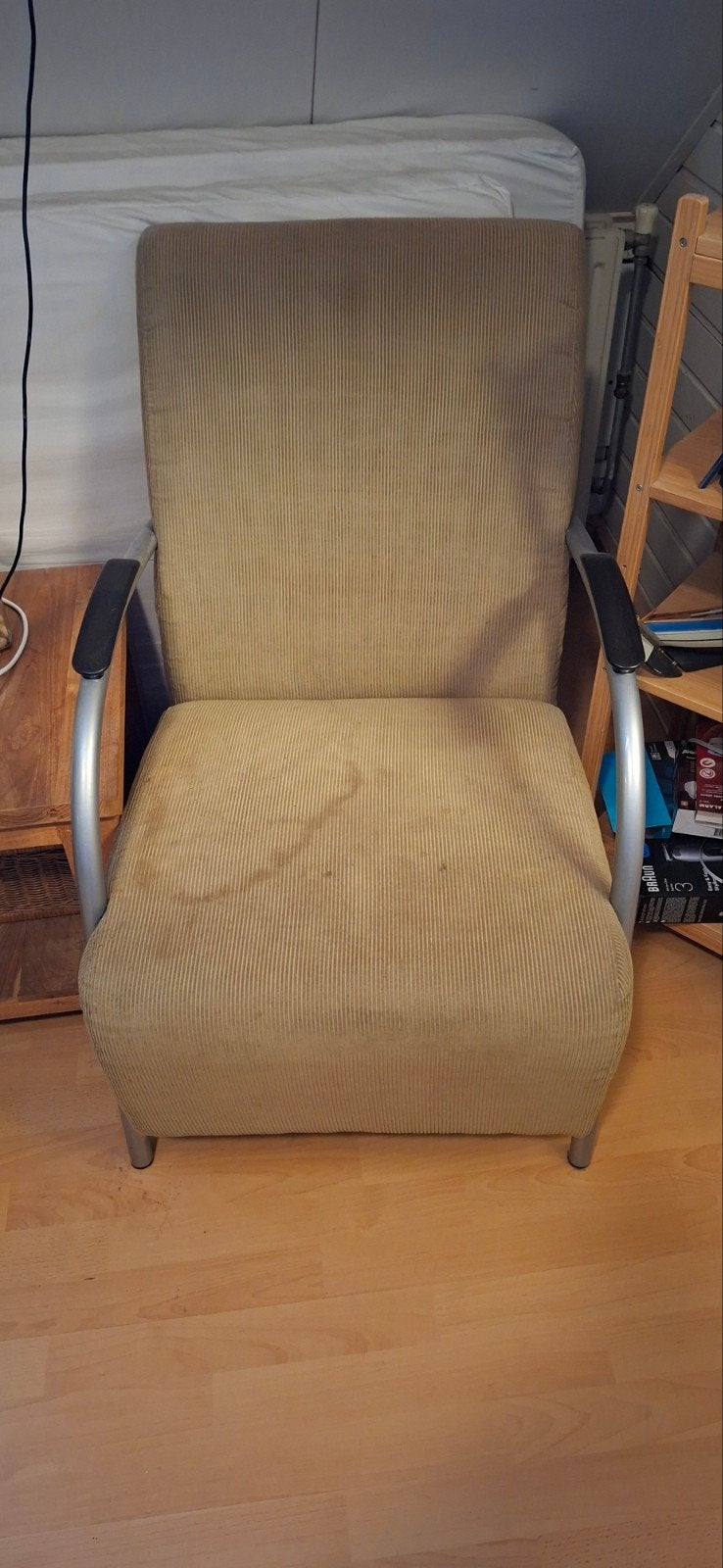 2 Vintage Fauteuils in Lichtgroene Ribstof - Opknapper, Ophalen, Gebruikt, Stof