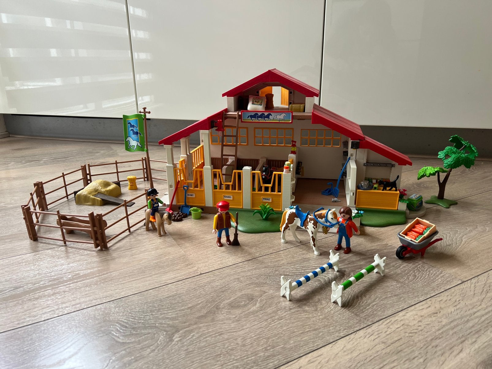 Playmobil Paardenstal met accessoires, Kinderen en Baby's, Speelgoed | Playmobil, Ophalen, Gebruikt, Complete set
