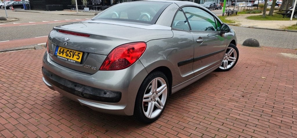 Foto 24 van Peugeot 207 CC 1.6 VTi | leer airco elec kap nederlandse aut