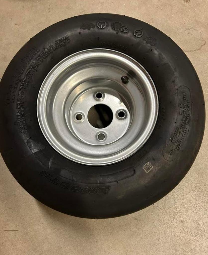 Nieuwe banden met velg voor tuin- en grasmaaier 18x9.50-8NHS, Ophalen of Verzenden, Nieuw
