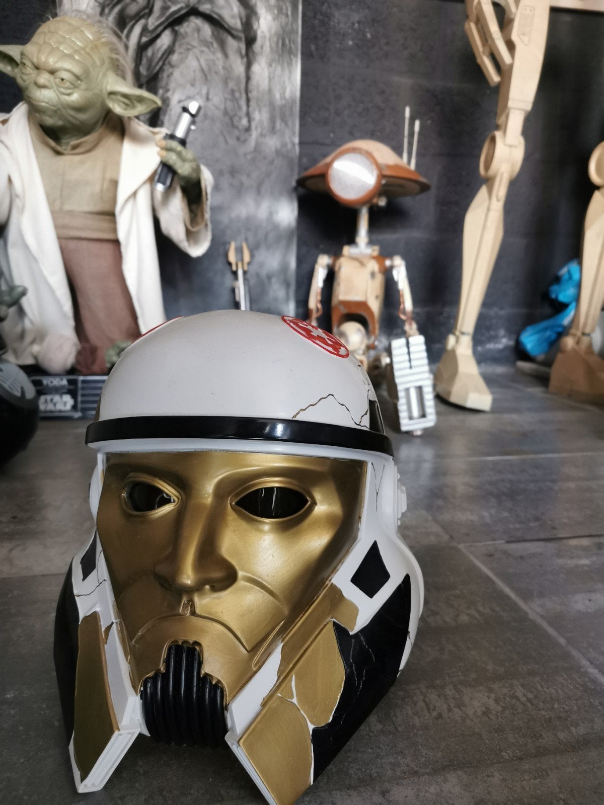 Captain Enoch helm, Verzamelen, Ophalen, Gebruikt, Replica