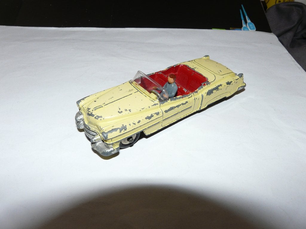 Dinky Toys - 131 - Cadillac Eldorado, Ophalen, Gebruikt, Auto, Dinky Toys