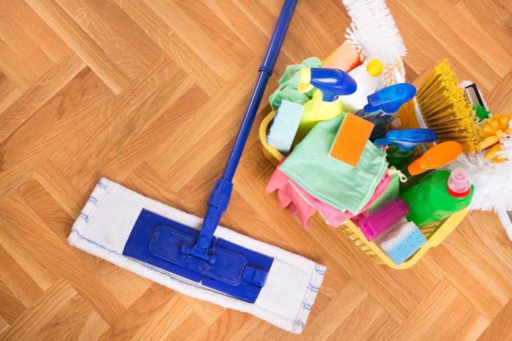 Gezocht: Schoonmaakster, Variabele uren, Overige niveaus, Vanaf 3 jaar, Overige vormen