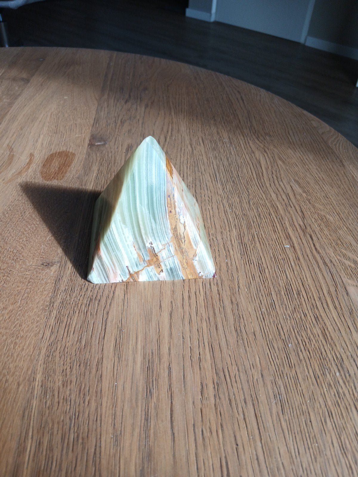 Geslepen Groene Onyx Steen Piramide, Verzamelen, Ophalen of Verzenden, Mineraal