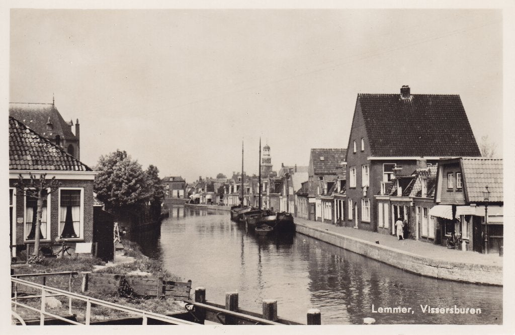 Ansichtkaart Lemmer Vissersburen, Ophalen of Verzenden, 1940 tot 1960, Friesland